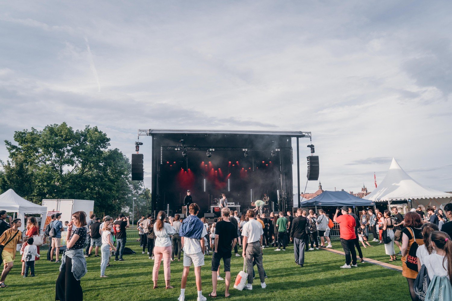 Pärkli Jam Festival Background